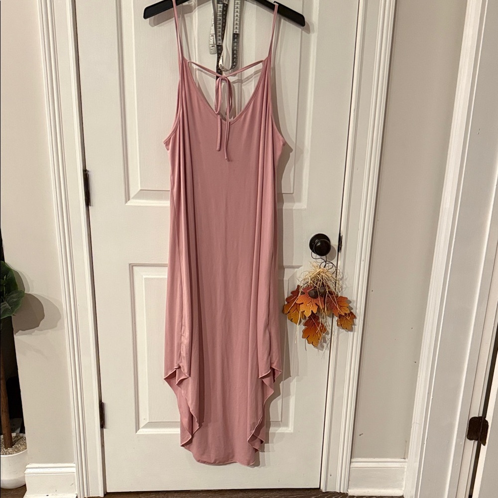 Elegant Pink Spaghetti Strap Dress